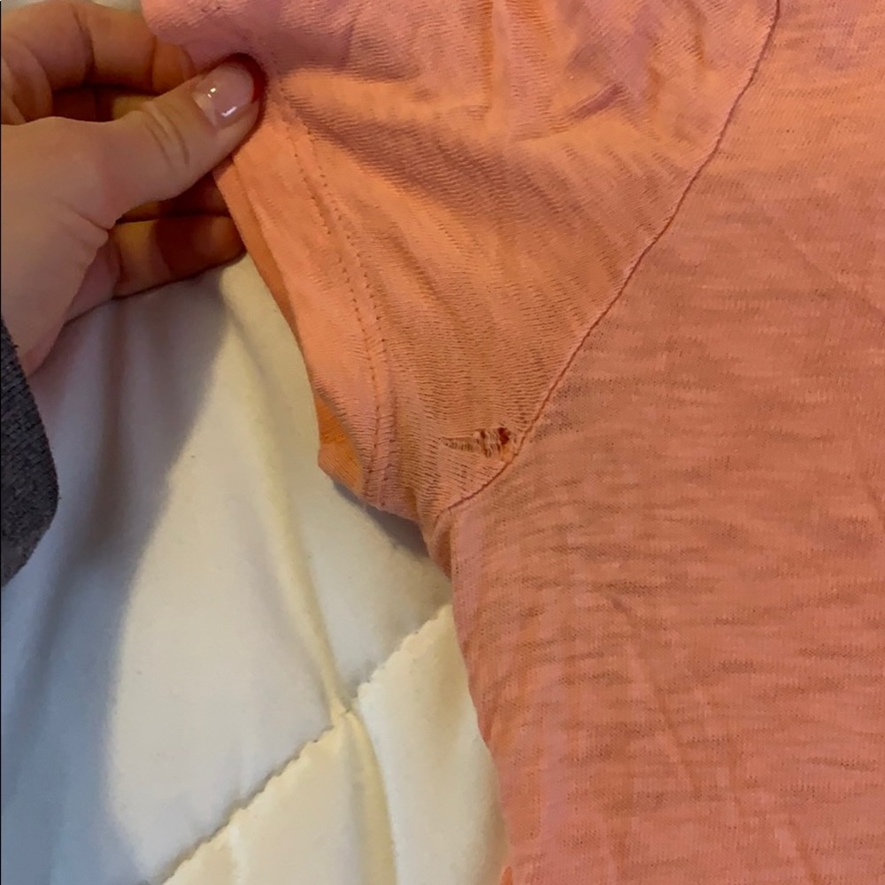 T-shirt - Picture 2 of 4